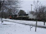 BNSF 9828 & CN 5678 